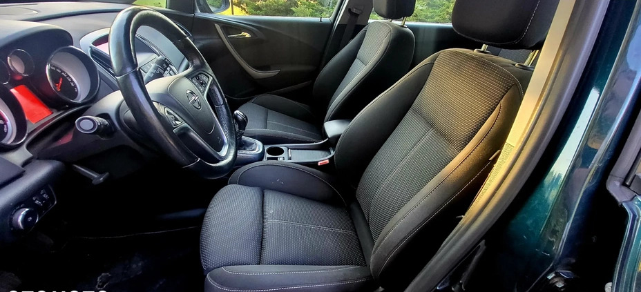 Opel Astra cena 24900 przebieg: 273000, rok produkcji 2015 z Łódź małe 277
